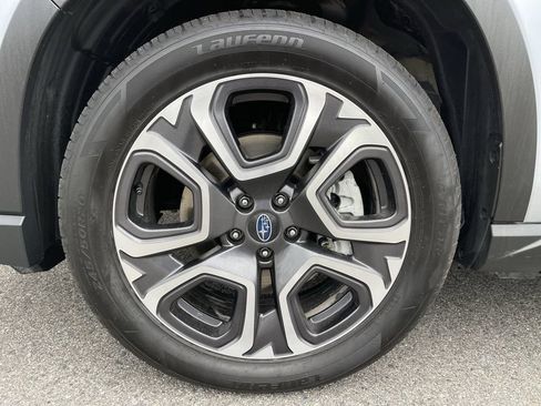 Used 2024 Subaru Ascent Limited w/ Technology Package AWD/4WD image 46