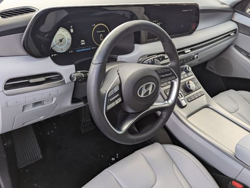Used 2024 Hyundai Palisade SEL image 4
