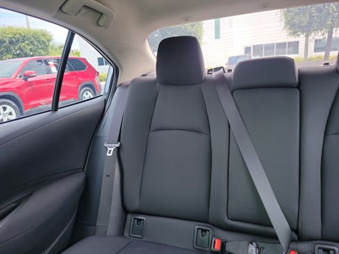 Used 2022 Toyota Corolla LE FWD image 20