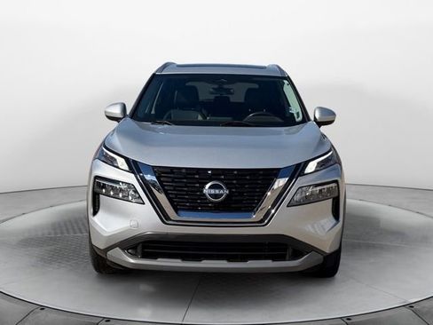 Used 2023 Nissan Rogue SV w/ SV Premium B Package image 8