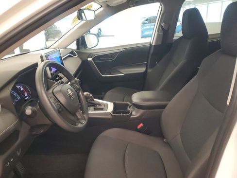 Used 2024 Toyota RAV4 LE image 14