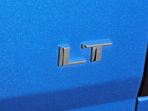 Used 2022 Chevrolet Colorado LT w/ LT Convenience Package RWD image 5