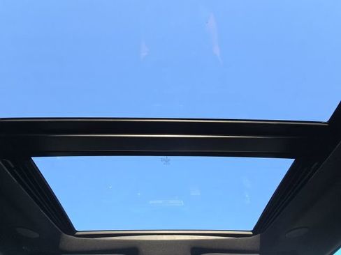 Used 2025 Ford F250 Platinum image 43