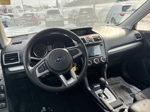 Used 2018 Subaru Forester 2.5i Premium w/ All-Weather Package image 13