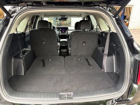 Used 2023 Kia Sorento EX AWD/4WD image 24