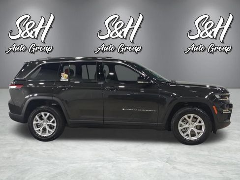 Used 2023 Jeep Grand Cherokee Limited AWD/4WD image 21