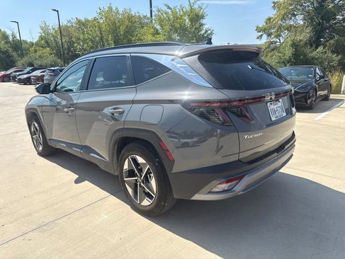Used 2025 Hyundai Tucson SEL FWD image 5