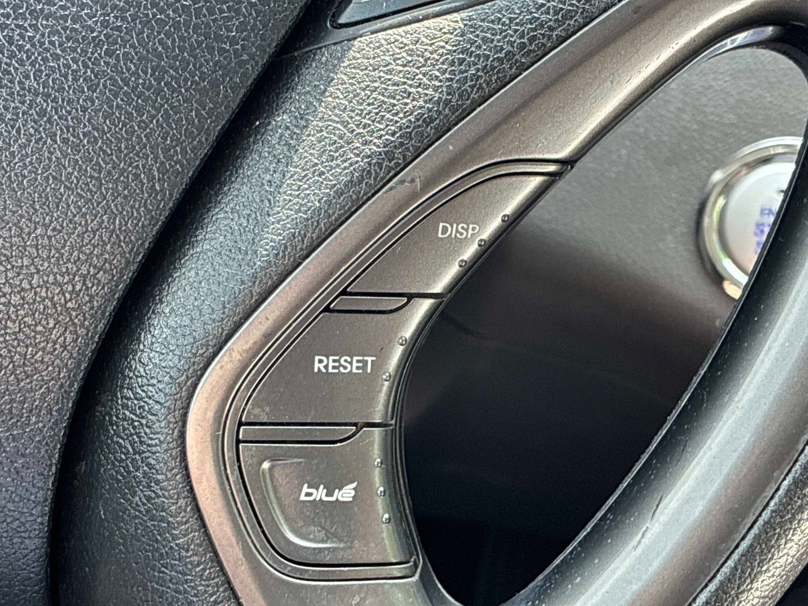 Used 2012 Hyundai Sonata Hybrid w/ Leather Pkg FWD image 26