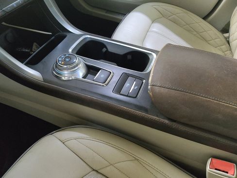 Used 2017 Ford Fusion Platinum image 26