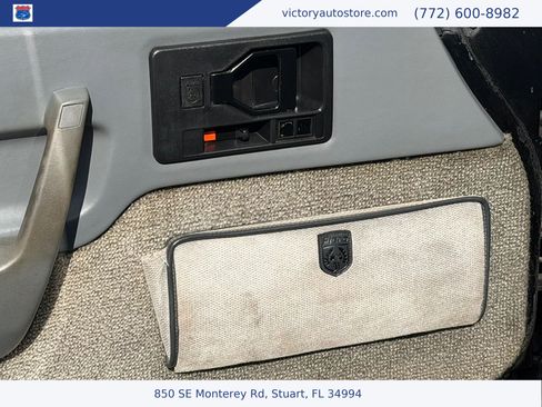 Used 1987 Pontiac Fiero GT RWD image 12