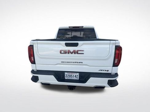 Used 2021 GMC Sierra 1500 AT4 w/ AT4 Preferred Package AWD/4WD image 11