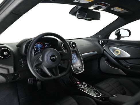 Used 2025 McLaren GTS image 11