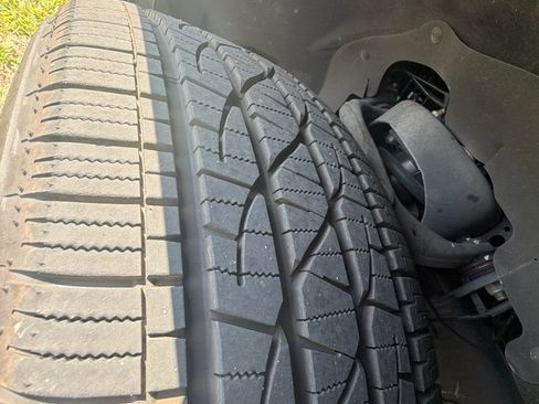 Used 2018 Ford F150 XL w/ Equipment Group 101A Mid RWD image 9