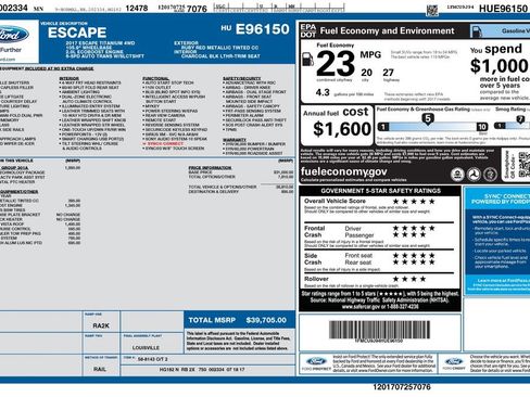 Used 2017 Ford Escape Titanium w/ Equipment Group 301A AWD/4WD image 2