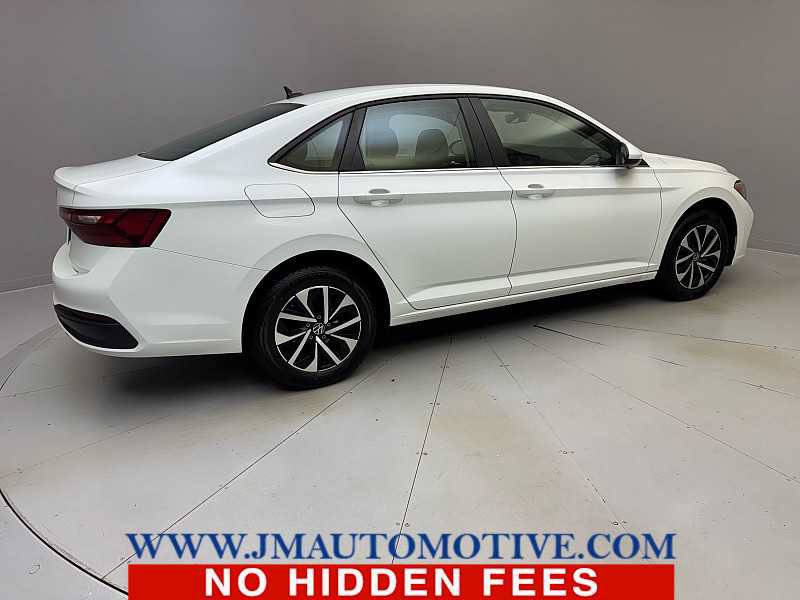 Used 2024 Volkswagen Jetta S FWD image 5