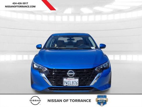 Certified 2025 Nissan Sentra SV w/ SV Premium Package FWD image 2