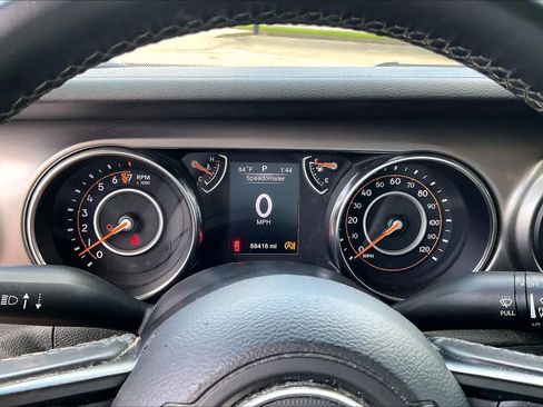 Used 2020 Jeep Gladiator Sport w/ Quick Order Package 24S AWD/4WD image 24