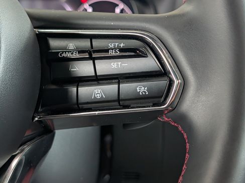 Certified 2025 MAZDA CX-70 Plug-In Hybrid w/ Premium Plus AWD/4WD image 24