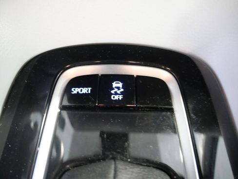 Used 2022 Toyota Corolla SE image 28