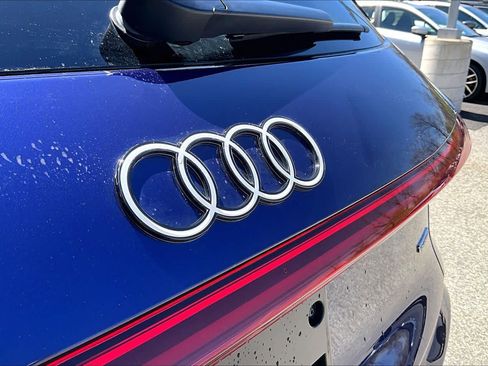 Used 2025 Audi Q5 Premium w/ Convenience Package AWD/4WD image 31