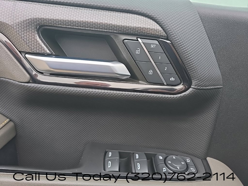 Used 2023 Chevrolet Silverado 1500 ZR2 AWD/4WD image 15