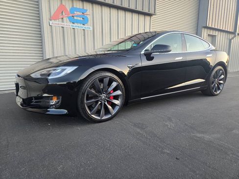 Used 2016 Tesla Model S P100D AWD/4WD image 2
