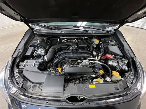 Used 2019 Subaru Crosstrek 2.0i Limited w/ Moonroof Package w/Navigation AWD/4WD image 33