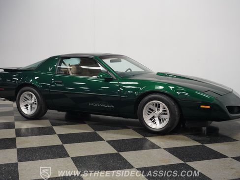 Used 1991 Pontiac Firebird Formula image 18