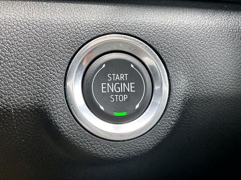 Used 2026 GMC Terrain Elevation w/ Elevation Premium Package FWD image 33