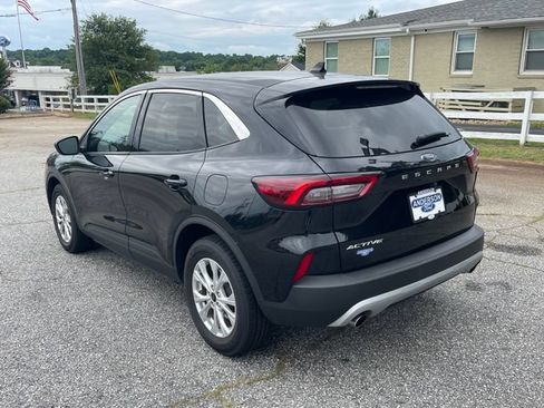 Certified 2024 Ford Escape Active FWD image 7
