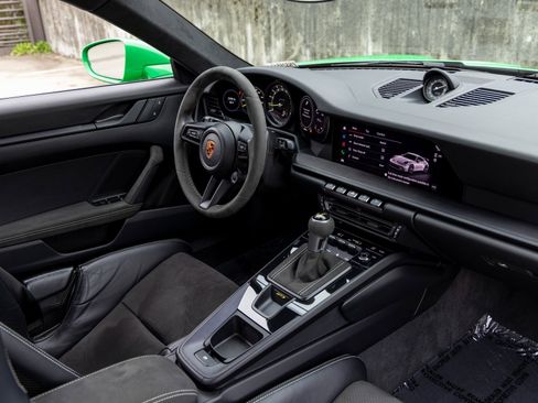 Certified 2022 Porsche 911 GT3 image 46