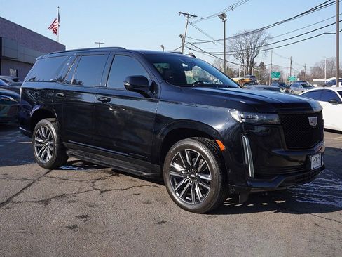 Used 2023 Cadillac Escalade Sport AWD/4WD image 2