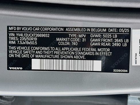 Used 2026 Volvo XC40 B5 Plus w/ Protection Package Premier AWD/4WD image 31