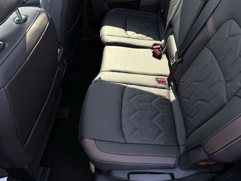 New 2026 Nissan Pathfinder Platinum w/ Cargo Package AWD/4WD image 11