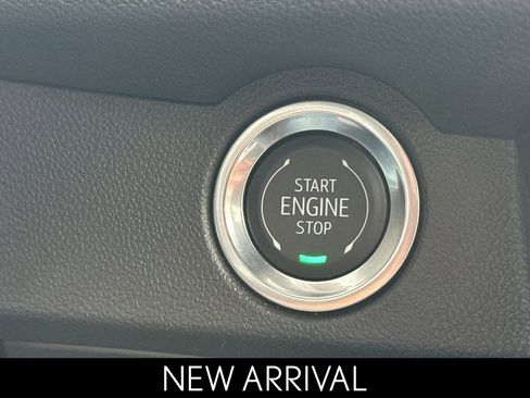 Used 2024 Chevrolet Traverse RS w/ LPO, Floor Liner Package image 28