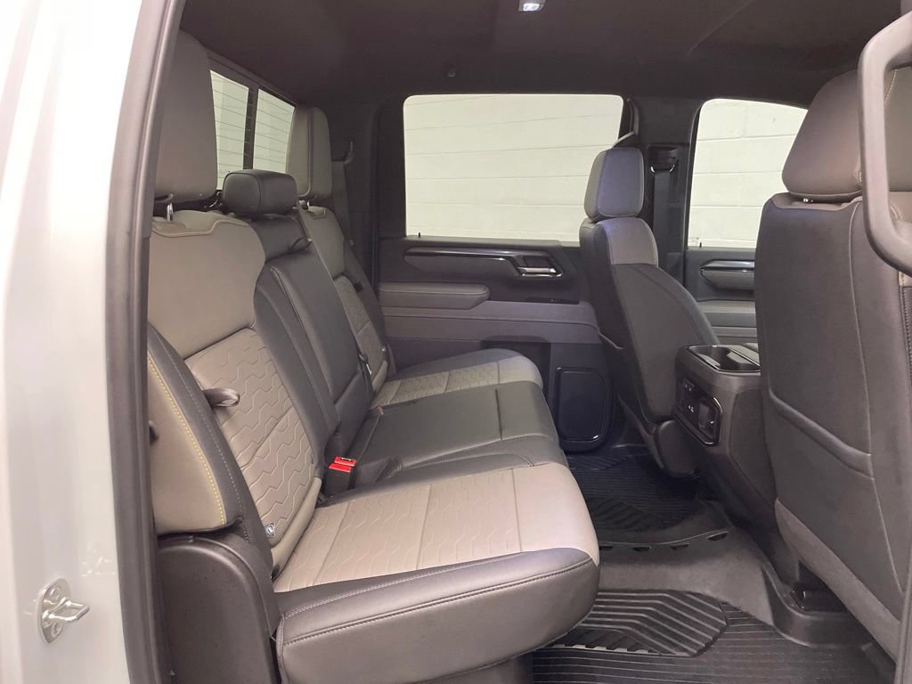 Used 2026 Chevrolet Silverado 2500 ZR2 w/ LPO, Dark Essentials Package AWD/4WD image 25