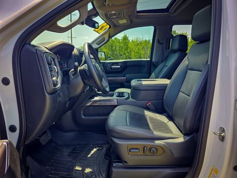 Used 2022 Chevrolet Silverado 1500 LTZ w/ LTZ Premium Package AWD/4WD image 14