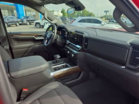 Used 2025 GMC Sierra 1500 Elevation AWD/4WD image 24