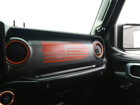 Used 2023 Jeep Gladiator Mojave w/ Trailer Tow Package image 23