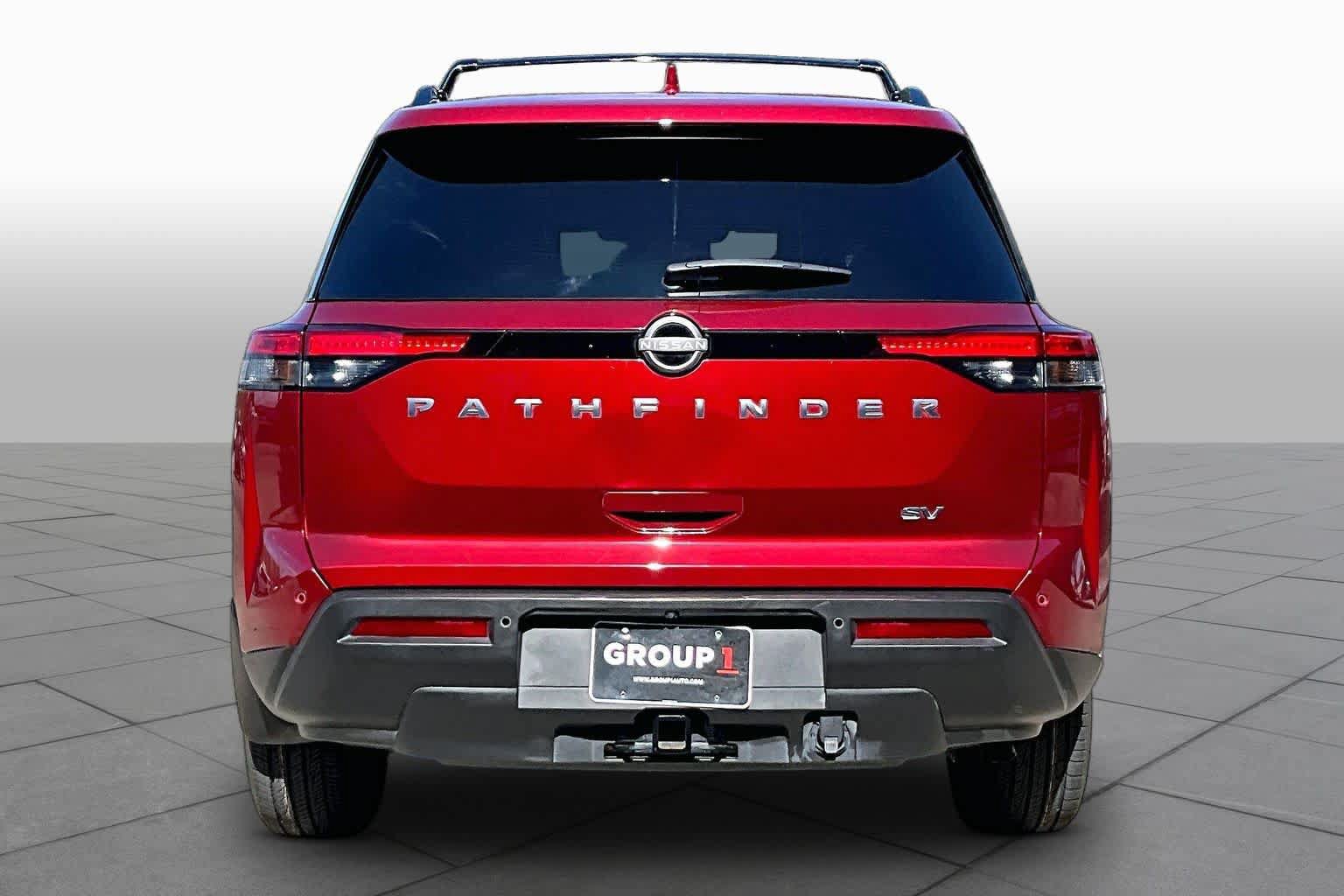 Used 2024 Nissan Pathfinder SV w/ SV Premium Package FWD image 5