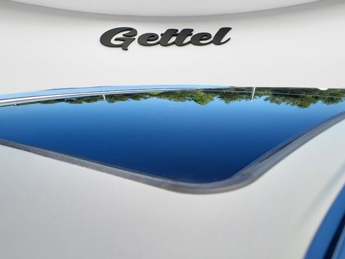 Used 2023 Toyota Highlander Platinum FWD image 6