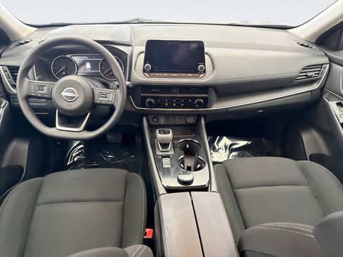 Used 2024 Nissan Rogue S image 14