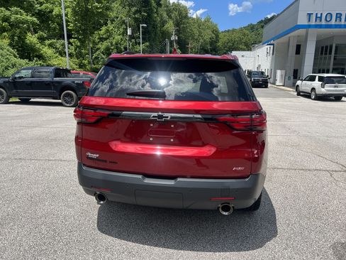 Used 2023 Chevrolet Traverse RS w/ LPO, Floor Liner Package AWD/4WD image 4