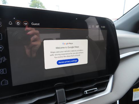 New 2025 Chevrolet Equinox LT w/ Convenience Package II image 24