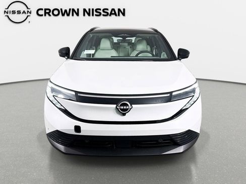 New 2026 Nissan Leaf Platinum+ FWD image 2