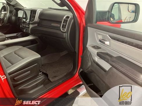 Used 2022 RAM 1500 Big Horn AWD/4WD image 18