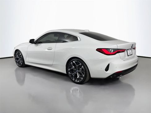 New 2026 BMW 430i Coupe w/ Parking Assistance Package RWD image 8