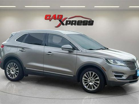 Used 2016 Lincoln MKC Reserve w/ Lincoln MKC Climate Package image 6