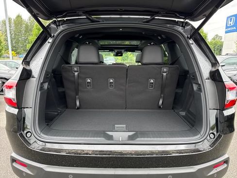 Used 2026 Honda Pilot TrailSport image 13