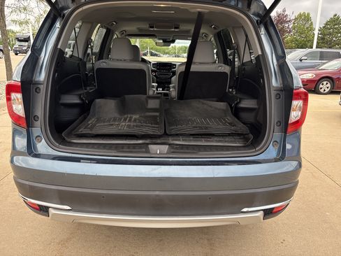 Used 2019 Honda Pilot Touring image 17